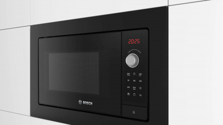 Встраиваемая микроволновая печь BOSCH BEL653MB3 черный (25л.)